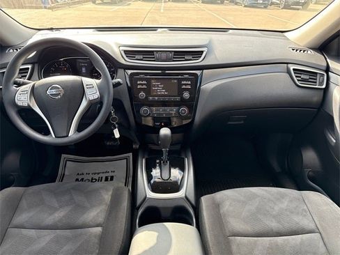 Used 2016 Nissan Rogue S image 13