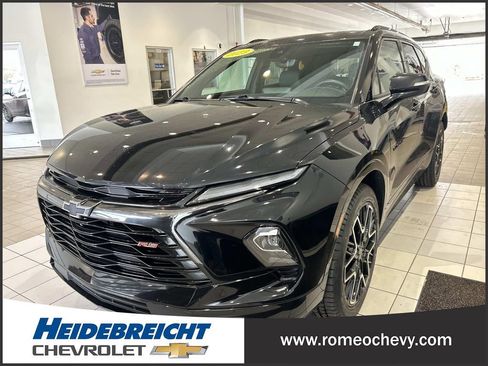 Used 2023 Chevrolet Blazer RS w/ Driver Confidence II Package image 6
