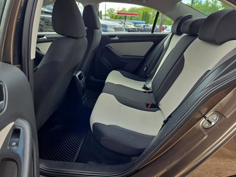 Used 2015 Volkswagen Jetta S w/ Welcome Package FWD image 18