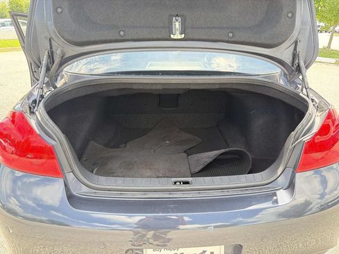 Used 2013 INFINITI G37 x Sedan w/ Premium Pkg AWD/4WD image 28