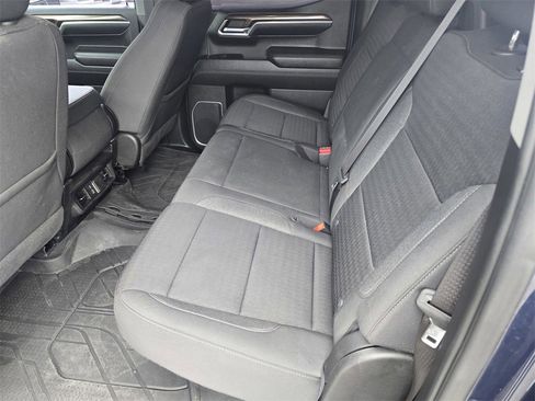 Used 2022 Chevrolet Silverado 1500 LT image 12