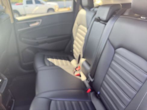 Used 2024 Ford Edge SEL w/ Convenience Package image 24