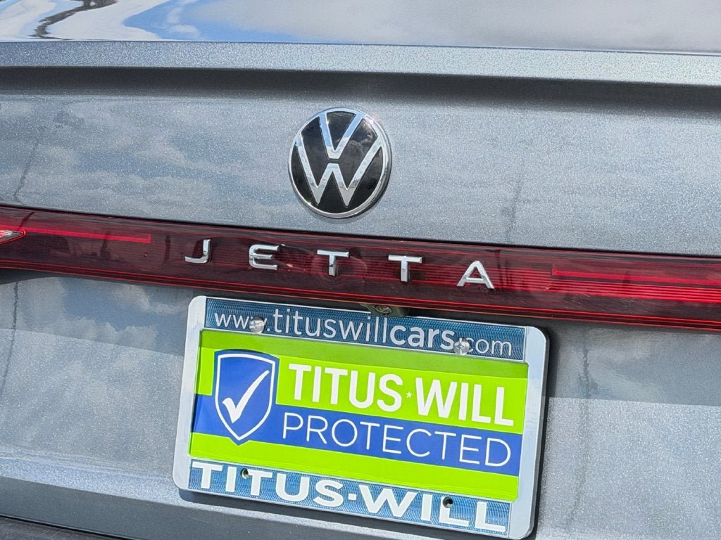 Used 2025 Volkswagen Jetta Sport FWD image 34