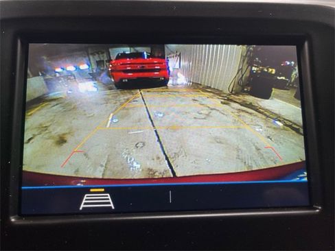 Used 2019 Chevrolet Equinox LT image 17