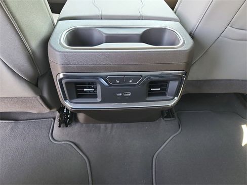 New 2025 GMC Sierra 2500 SLT w/ SLT Convenience Package image 11