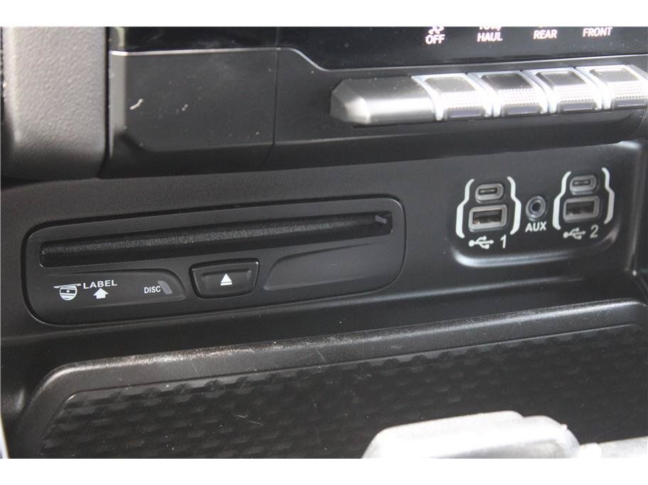 Used 2019 RAM 1500 Big Horn RWD image 32