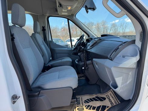 Used 2019 Ford Transit 150 XL RWD image 19