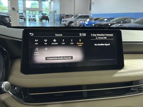 Used 2023 INFINITI QX60 Luxe w/ Cargo Package AWD/4WD image 38