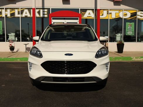Used 2020 Ford Escape Titanium AWD/4WD image 2