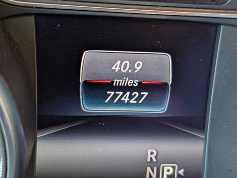 Used 2019 Mercedes-Benz GLA 250 w/ Premium Package image 16