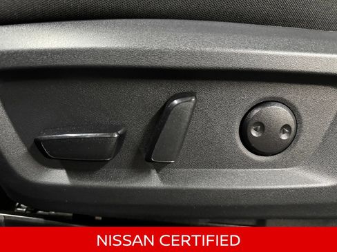 Certified 2025 Nissan Rogue SV AWD/4WD image 25