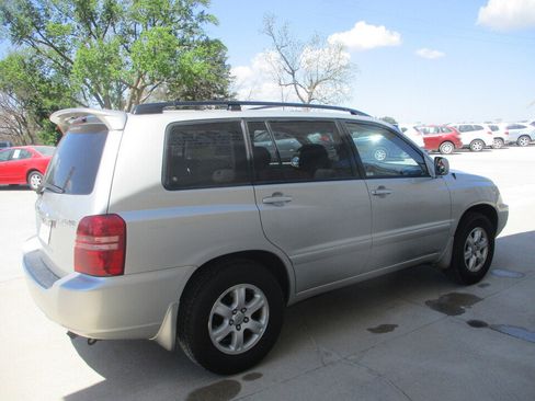 Used 2003 Toyota Highlander Limited FWD image 16