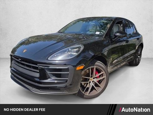 Used 2022 Porsche Macan S AWD/4WD image 1