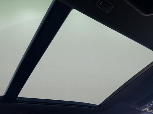 Used 2023 Land Rover Defender 90 V8 image 23