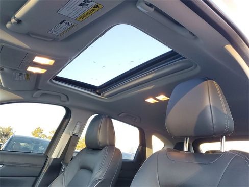 Used 2024 MAZDA CX-5 AWD 2.5 S w/ Premium Plus Pkg image 12