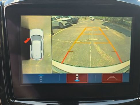 Used 2019 Chevrolet Traverse Premier w/ Redline Edition AWD/4WD image 25