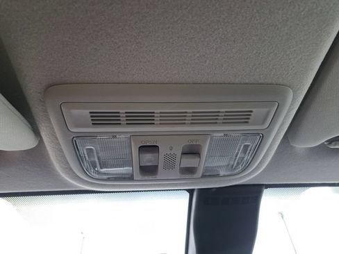 Used 2019 Honda Fit EX image 16