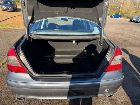 Used 2008 Mercedes-Benz E 350 Luxury image 24