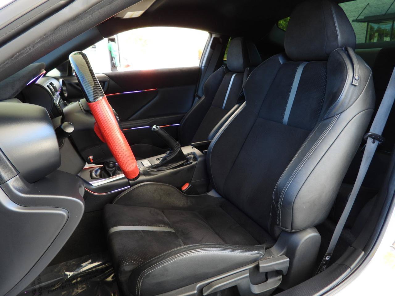 Used 2025 Toyota GR86 Premium w/ ALL Weather Mat Package (TMS) RWD image 89
