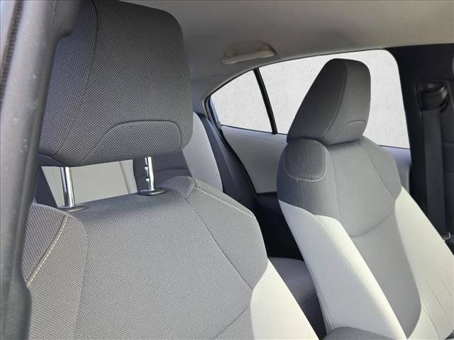 Used 2020 Toyota Corolla L FWD image 14