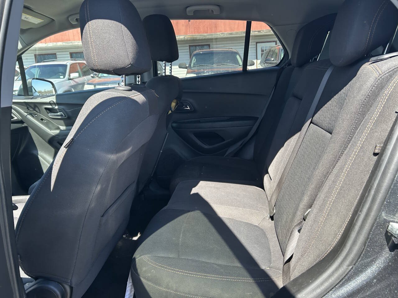 Used 2019 Chevrolet Trax LS w/ Tint and Cruise Package FWD image 7