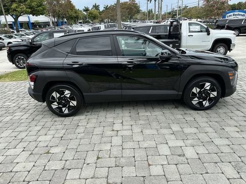 Used 2025 Hyundai Kona SEL FWD image 14