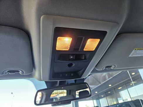 Used 2016 RAM 1500 Big Horn image 28