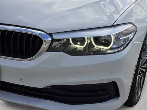 Used 2020 BMW 530i w/ Convenience Package RWD image 32