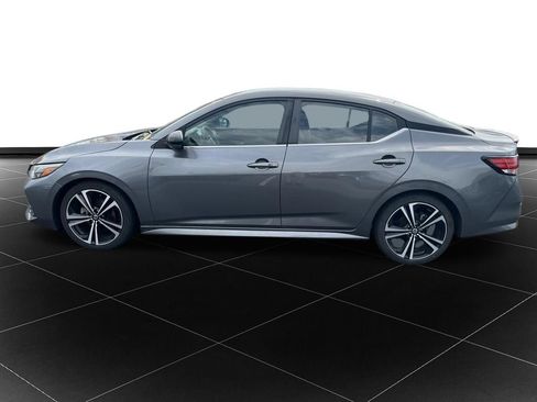 Used 2021 Nissan Sentra SR FWD image 2
