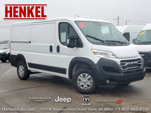 Used 2025 RAM ProMaster 2500 w/ Quick Order Package 22G SLT image 1