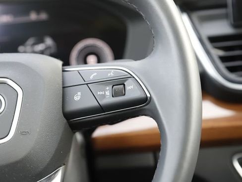 Used 2023 Audi Q5 2.0T Premium Plus w/ Premium Plus Package image 22