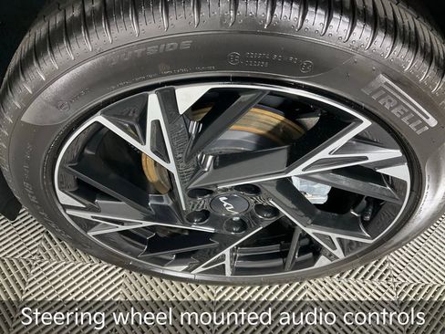 Certified 2025 Kia K5 GT-Line image 9