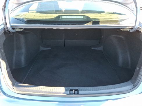 Used 2020 Toyota Corolla SE image 29