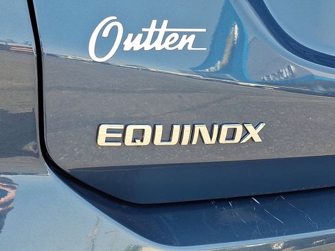 Used 2024 Chevrolet Equinox LT AWD/4WD image 30
