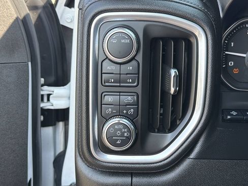 Used 2021 GMC Sierra 3500 Denali w/ Denali Ultimate Package AWD/4WD image 45