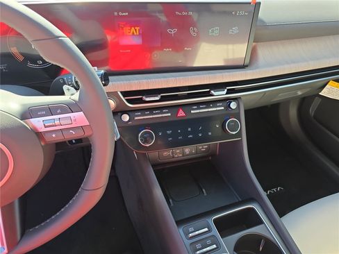 New 2026 Hyundai Sonata SEL image 17