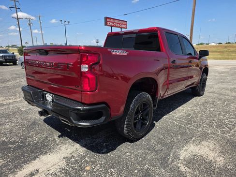 Used 2021 Chevrolet Silverado 1500 LT Trail Boss w/ Convenience Package II AWD/4WD image 7
