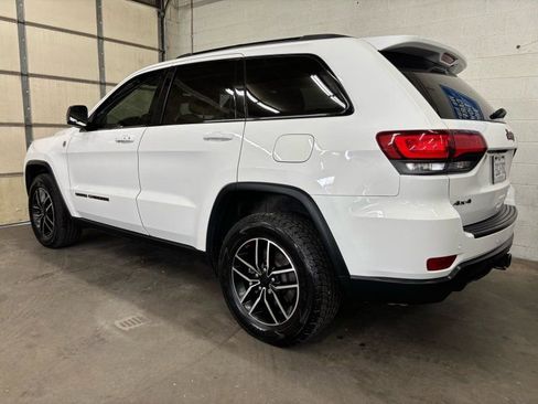 Used 2021 Jeep Grand Cherokee Trailhawk w/ Trailhawk Luxury Group image 9