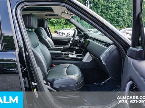 Used 2025 Land Rover Range Rover SE AWD/4WD image 23