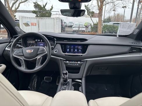 Certified 2023 Cadillac XT5 Sportv w/ Technology Package image 33