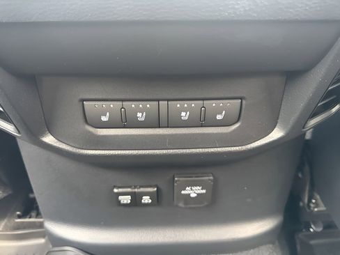 Used 2024 Toyota Tundra Capstone image 14