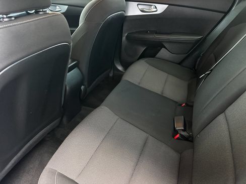 Used 2023 Kia Forte LXS w/ LXS Technology Package FWD image 11
