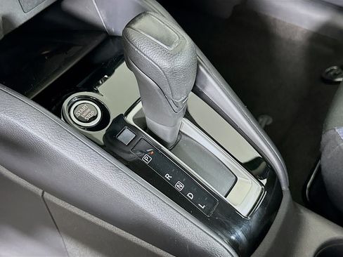Used 2025 Nissan Versa SV FWD image 24