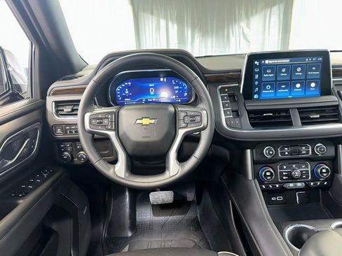 Certified 2023 Chevrolet Tahoe Premier image 2