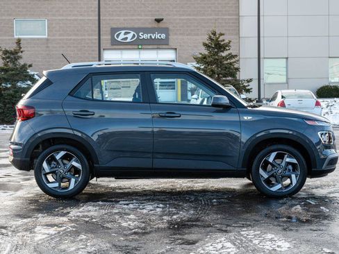 New 2026 Hyundai Venue SEL image 8