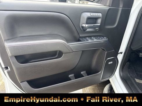 Used 2018 GMC Sierra 1500 SLT image 17