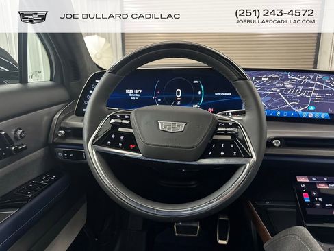 New 2026 Cadillac Vistiq Premium Luxury w/ LPO, Floor Liner Package image 41