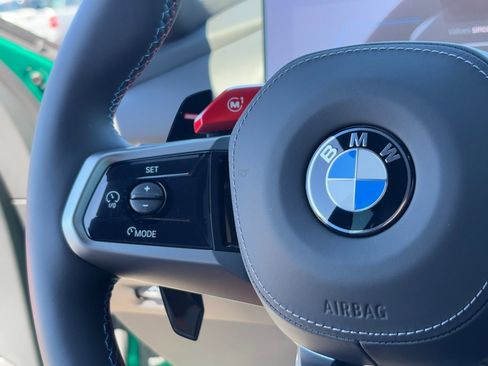 Used 2026 BMW M5 w/ Executive Package image 19