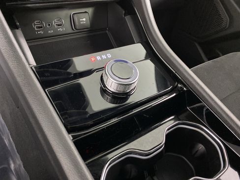 Used 2023 Jeep Grand Cherokee Altitude image 36