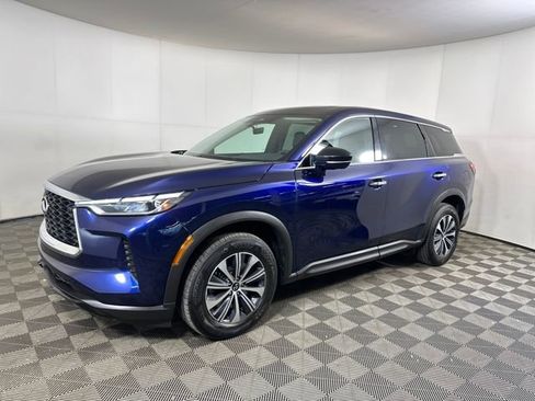 Used 2023 INFINITI QX60 Pure image 7